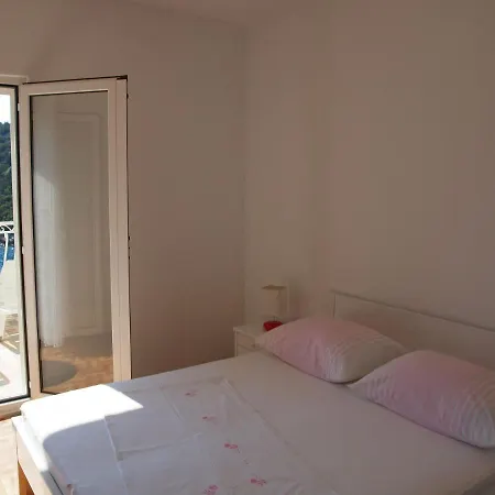 Apartments Mare *