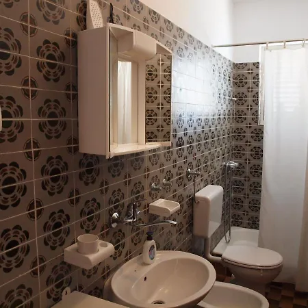 Apartments Mare Vinišće