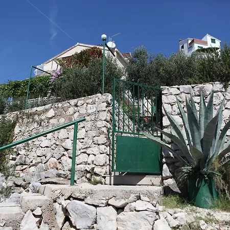 Apartments Mare